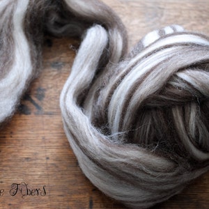 CORRIEDALE Natural Wool Roving Combed Top Spinning or Felting Fiber Humbug Blended Top 4 oz image 3