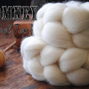 Undyed Natural White Romney Combed Top Wool Roving Spinning Felting fiber - 4 oz