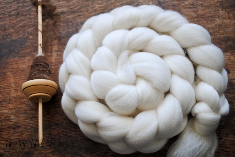 Domestic Merino Natural Ecru Undyed Combed Top Wool Roving Spinning Felting fiber 4 oz image 4