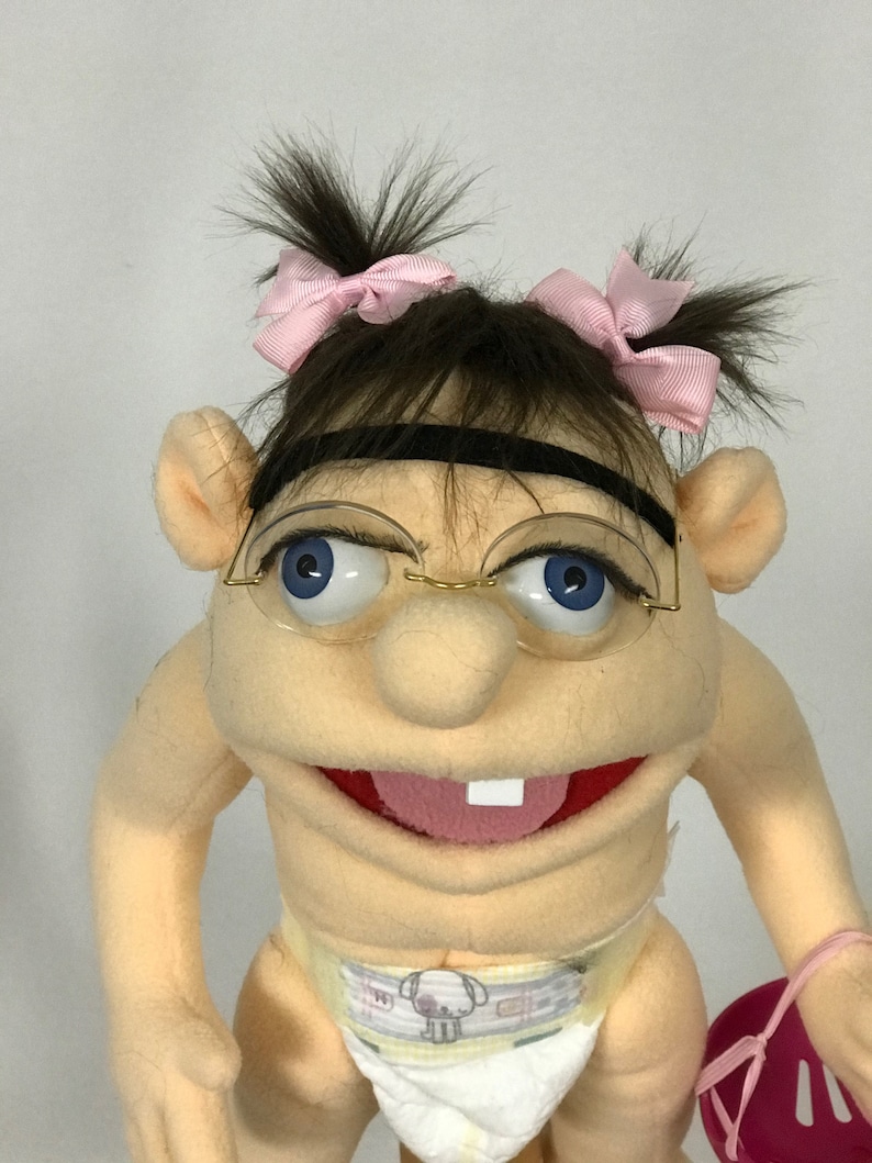 feebee puppet sml
