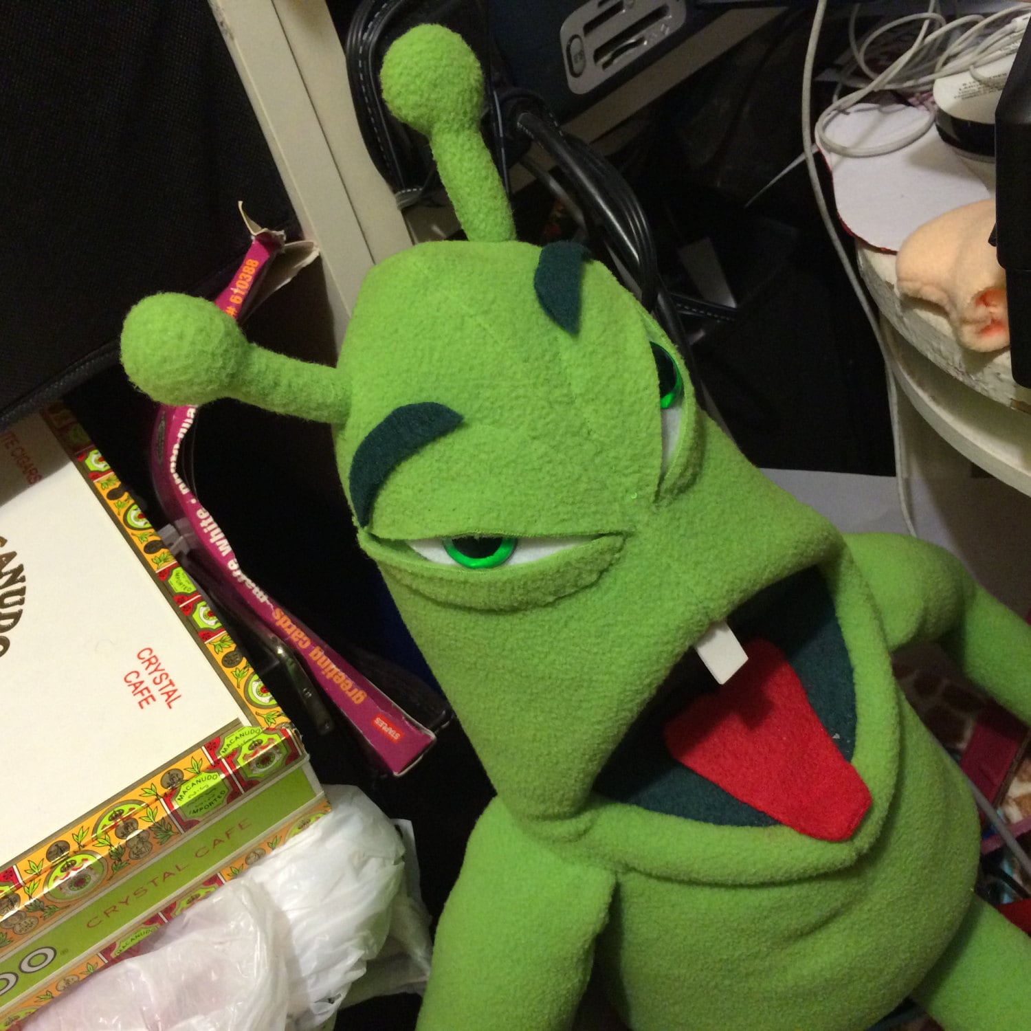 Alien puppet from Supermarologan youtube sml movie. Custom Puppets