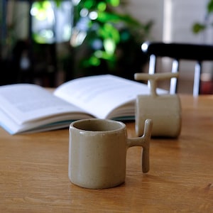 Handmade Speckled Ceramic Coffee Mug: Rustic Beige Pottery