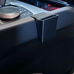 Center Console Cup Holder Trim For BMW F30 F31 F34 F80 F32 Center Console Cup Holder Trim For BMW F30 F31 F34 F80 F32