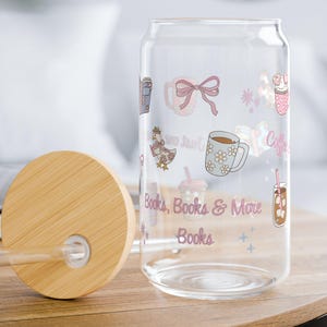 Book Lover Sipper Glass: 16oz Tempered Glass with Bamboo Lid and Straw