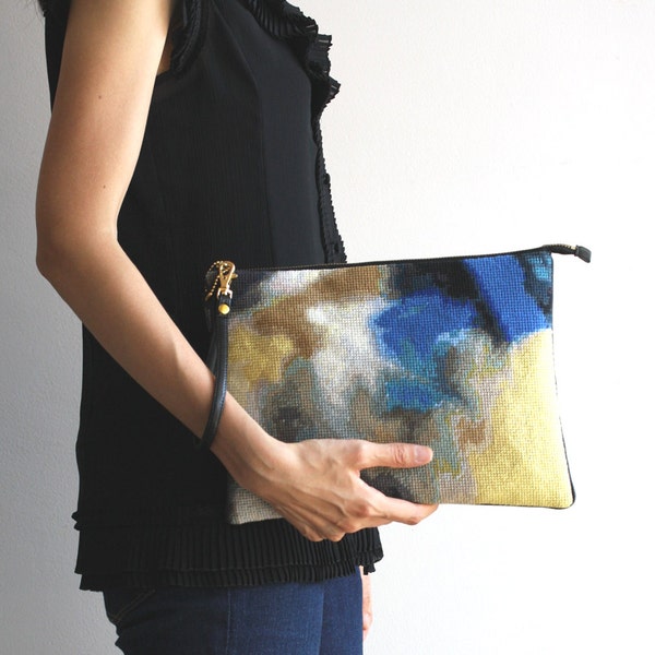 RESERVED / 2014 zipper clutch / PAINTING lemon