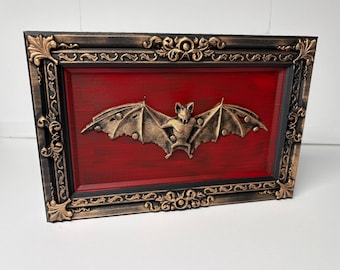 Framed Suspicious Bat Oddity – Gothic Curiosity Cabinet Home Decor (3D Printed)