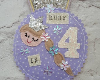 Personlig födelsedagsmärke - Prinsessfestmärke - Bandnål - Åldersmärke