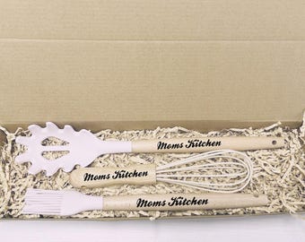 Custom Set of 3 Baking Tool,Personalized Whisk,Basting Pastry Brush,Spaghetti Spoons,BBQ Gril,Cooking Silicone,Housewarming Gift,Custom Set