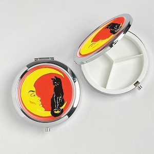 1917 Vintage Black Cat on Moon Pill box, travel pill box, portable pill box, vitamin storage box, metal makeup mirror gift