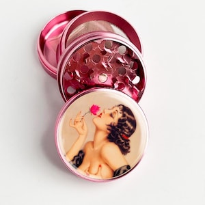 Memories of Olive von Alberto Vargas 1920 Grinder Pink Grinder Handmühle Grinder Grinder Grinder Girl Grinder Metal Grinder Gift
