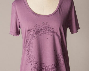 Women's Tee with Boxy Fit, Boho Screenprint Design in Soft Plum Purple