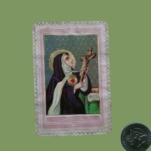 1871, Santa Rita de Casia, Estampa antigua de oración/canivet, hermoso encaje de papel con litografía central Santa Rita con cruz y Sagrado Corazón