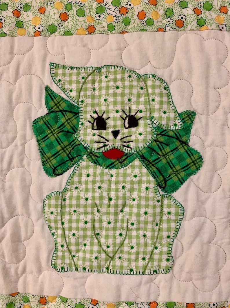 Cats Lap Quilt Pattern vintage 1980/'s Gingham Calico Dogs scrappy quilting feedsack prints