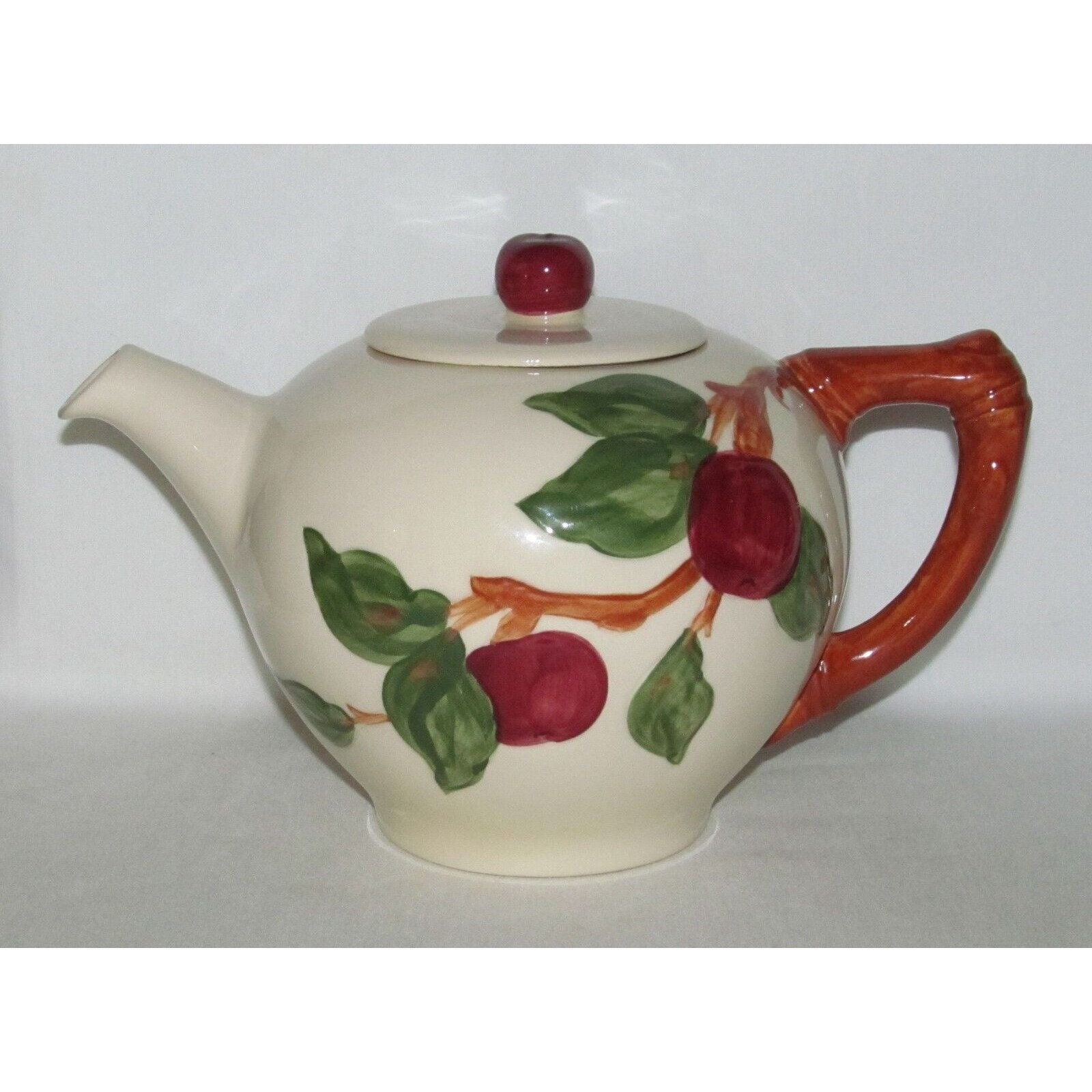 Franciscan apple outlet teapot