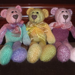 e-Pattern - Paz - a basic Knitted knitted bear - 17 inches tall