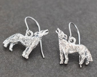 Socute925 Howling Wolf Earrings | Howling Wolf Dangle Earrings