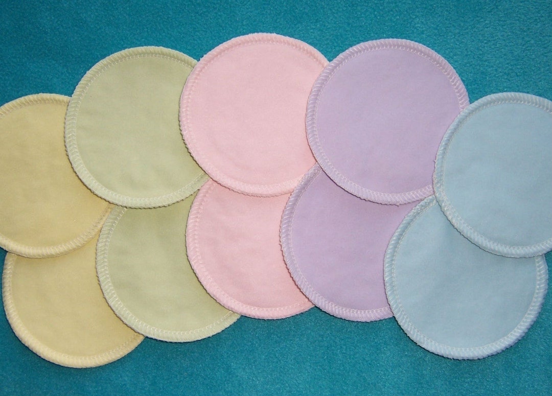 4.5 Reusable Waterproof Breastfeeding Nursing Pads Discreet Washable