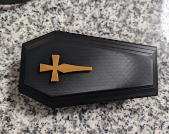 3d Printed Gothic Coffin Snake Hide | Unique Terrarium Accessory