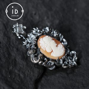 Memoria Fluttuante · Ciondolo Cammeo in Argento 925 con Conchiglia · Gioiello Vittoriano Artigianale per Cuore e Ricordo