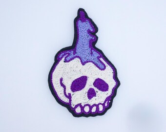 Chainstitch Embroidered skull medium