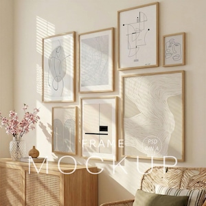 Op de afbeelding: Een rustiek houten bord met de tekst "Welcome to our home" in witte letters. Het bord heeft een verweerde afwerking en een eenvoudig, uitnodigend ontwerp, perfect voor een veranda of entree.