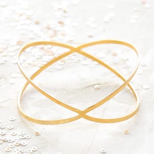 Halo Bracelet, circle bracelet, minimalist jewelry, urban jewelry, stackable bracelet, image 1