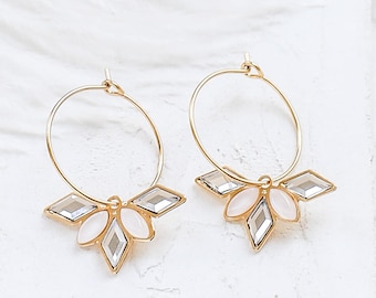Andrea Earrings, Gold Wedding Earrings, Gold Bridal Earrings, Cristal Earrings, Dangle Earrings, Chain Earrings, Swarovski Earrings,