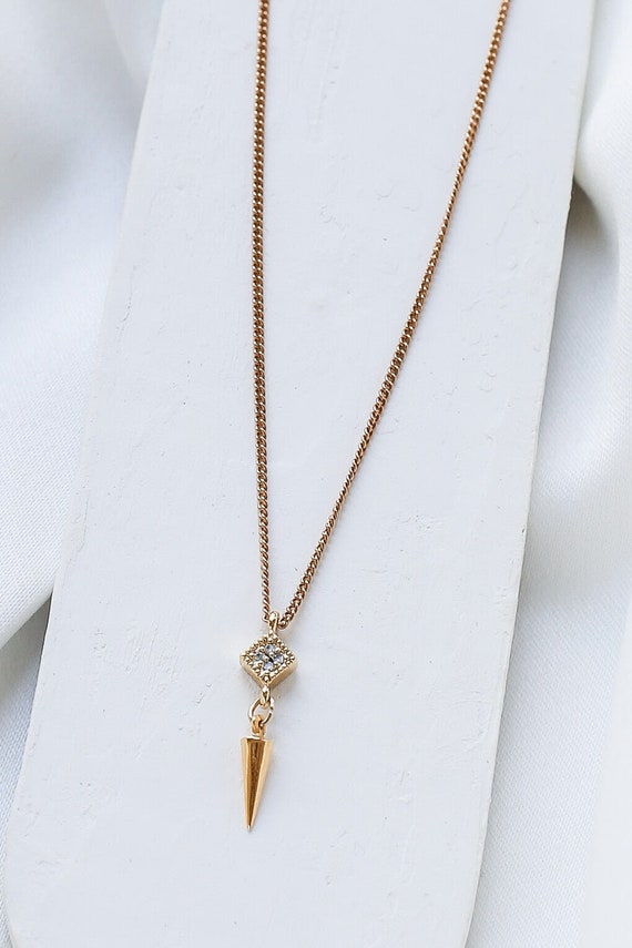 Lux gold best sale pendant
