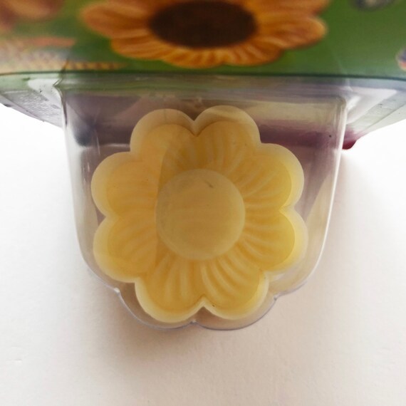 Baking Accs. & Cake Decorating MOLD MOULD COOKIE CUTTER BN FLOWER