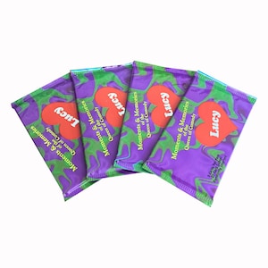 4 pakjes I Love Lucy Moments & Memories of the Queen of Comedy vintage ruilkaarten. 9 kaarten per pak. KRC 1995. Geweldig voor elke Lucy-fan!