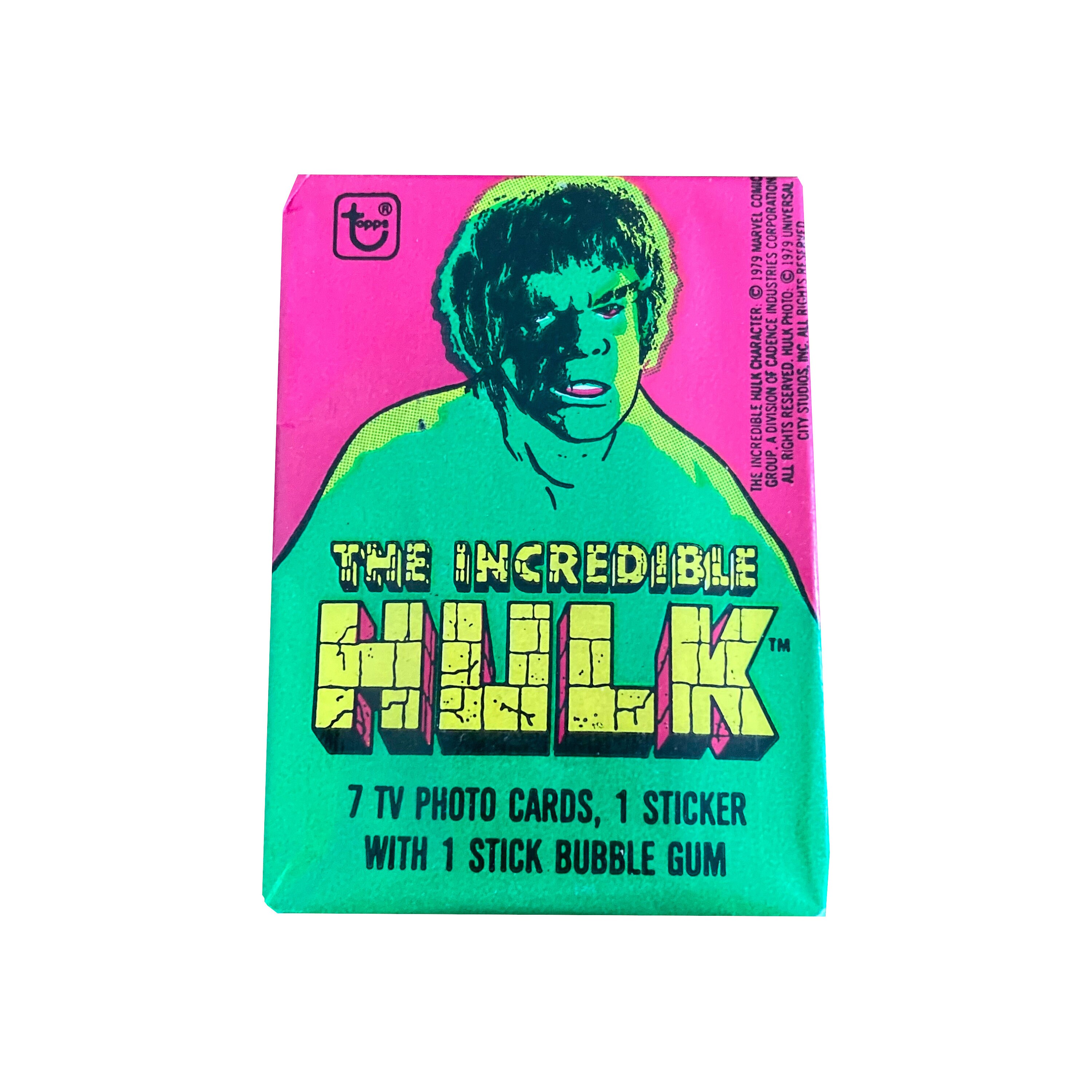 The Incredible Hulk tv show vintage wax pack. 7 photo cards + 1 sticker per pack. Topps 1979. Nice addition to any pack collection!