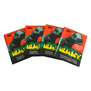 4 pakken babyruilkaarten. Elk pakket bevat 10 kaarten en 1 sticker. Topps 1985. Vreselijke film, geweldige kaarten! Verzamel ze allemaal!