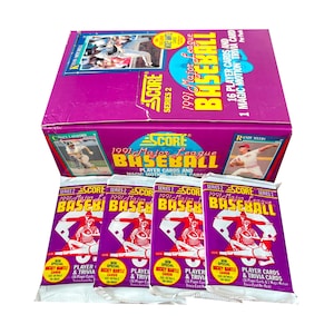 4 packs of 1991 Score vintage MLB Baseball cards. Series 2. 16 player cards and 1 Magic Motion Trivia card per pack. Collect them all!