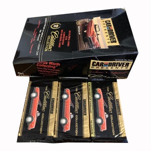3 Packungen The Cadillac Collection vintage Sammelkarten. 10 Karten pro Packung. Die Geschichte von Cadillac. Präsentiert von Auto und Fahrer. 1993.