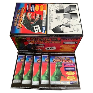 5 packs of Attack Of the Dinosaurs vintage collectable stickers. 6 stickers per pack. Collect all 162! Australian import. Dynamic Marketing