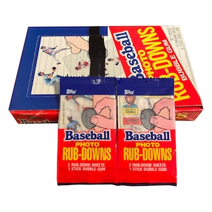 2 paquetes de 1984 Topps Baseball Photo Rub-Downs. Cada paquete contiene 2 hojas de frotamiento (transferencias de fotos) de jugadores de MLB.