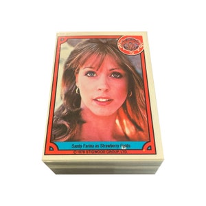 Sargento Pepper's Lonely Hearts Club Band conjunto completo de 66 cromos de filmes antigos em excelente estado. Donruss 1978.