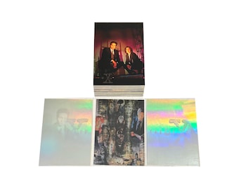 X-Files Season 2 complete set of 72 vintage trading cards + 3 bonus chase cards in excellent condition. Topps 1996. Mulder! Scully!