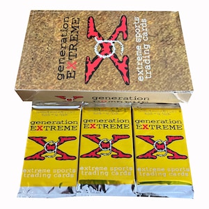 3 Packungen Generation Extreme (GX) Vintage Extreme Sports Sammelkarten. Sammle alle 150! Herausgegeben von Vision Marketing im Jahr 1994. Tony Hawk