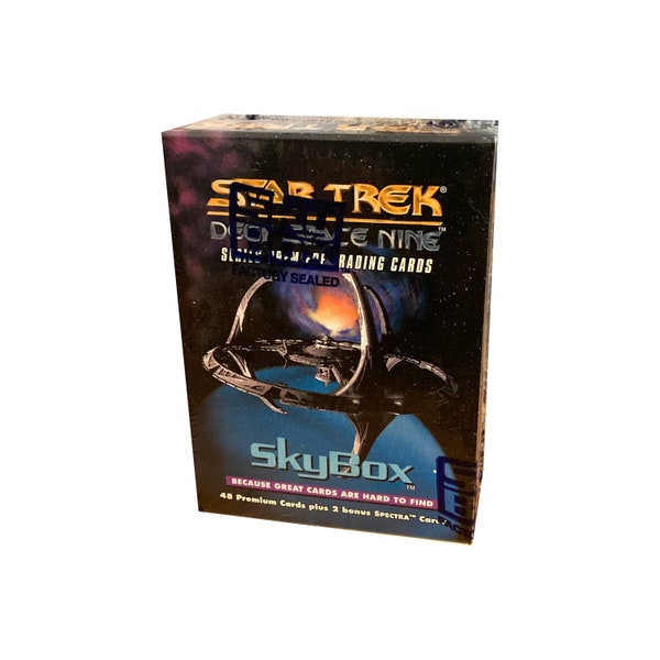 Star Trek Deep Space Nine factory sealed boxed set of vintage trading cards. 48 premium cards + 2 bonus Spectra cards. Skybox 1993. DS9