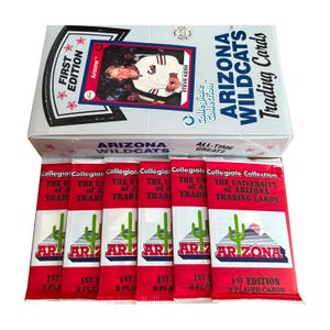 6 pacotes de cards colecionáveis vintage do Arizona Wildcats All-Time Greats. 8 cards por pacote — colecione todos! Coleção Universitária de 1990.