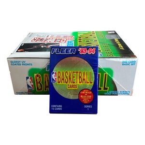 1 Packung 1993-94 Fleer Basketball Karten. 15 Spielerfotokarten pro Packung. Sammle sie alle! Fleer 1993. Schön!