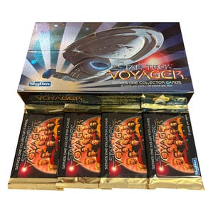 4 Packungen Star Trek Voyager Staffel 1 Serie 1 Vintage Sammelkarten. 8 Karten pro Packung. Sammle sie alle! Skybox 1995.