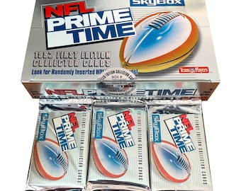 3 Packungen mit 1992 Skybox Prime Time NFL Football Karten. Erste Ausgabe. 12 Karten pro Packung Zufällig eingefügte Hologramme.