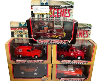 CLEARANCE! Lot of 5 Road Champs "Classic Scenes" diecast model cars + trucks with varying degrees of damaged packaging. Made in 1999.