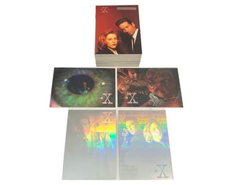 X-Files Season 3 complete set of 72 vintage trading cards + chase sets in excellent condition. Topps 1996. The truth is out there.