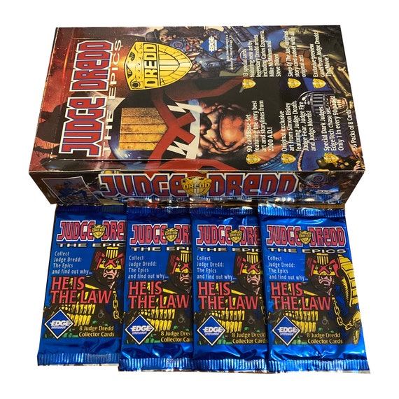 【即購入ok!!】Judge Dredd Judge デスボブルヘッド ノッカー 4 Packs of Judge Dredd the Epics Vintage Trading Cards. 8 Cards