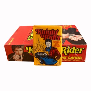 Cartões colecionáveis antigos de Knight Rider. 1 pacote de cera vintage contendo 8 cartões coloridos. Donruss 1982. David Hasselhoff! Cru!