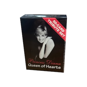Jeu de cartes à collectionner vintage scellées en usine pour la princesse Diana, reine de coeur. Set hommage de 50 cartes. Aucune photo de paparazzi utilisée ! TCI 1997.