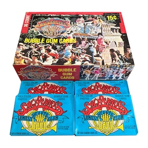 4 Packungen Sgt. Pepper's Lonely Hearts Club Band Vintage Sammelkarten! 4 versiegelte Wachspackungen. 7 Karten pro Packung. Donruss 1978.